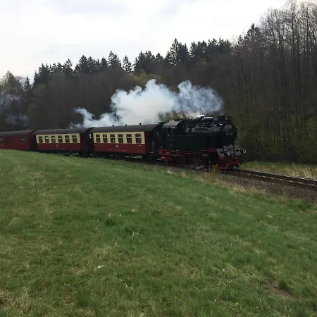 Historischer Kornspeicher Mit Pool Am Selketal, Natururlaub Im Harz *