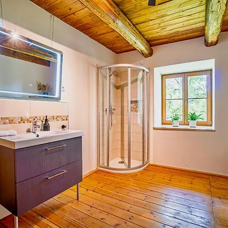 Apartamento Historischer Kornspeicher Mit Pool Am Selketal, Natururlaub Im Harz