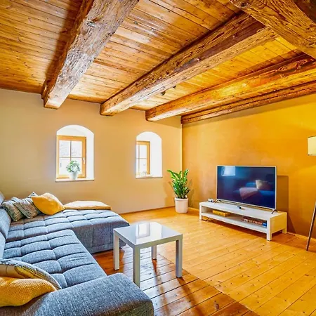 Wohnen Im Alten Kornspeicher * Ermsleben