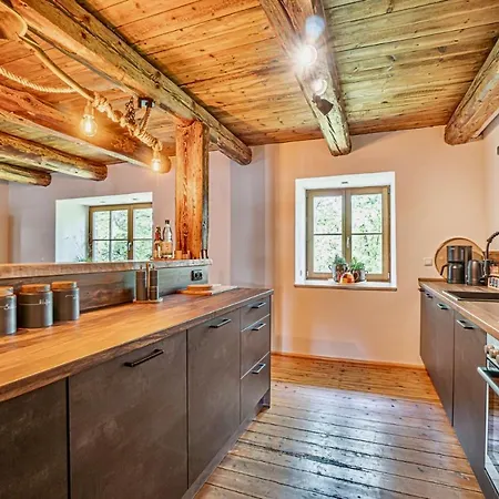 Wohnen Im Alten Kornspeicher Lägenhet Ermsleben