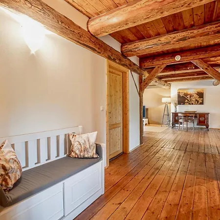 Living In The Old Granary *