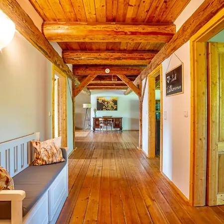 Historischer Kornspeicher Mit Pool Am Selketal, Natururlaub Im Harz Ermsleben