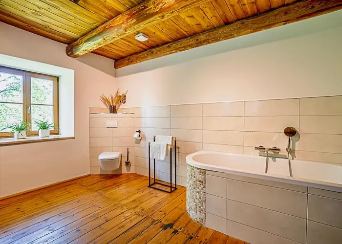 Wohnen Im Alten Kornspeicher * Ermsleben